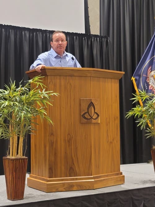 Utah Senator Mike Lee Made Stops Around Uintah Basin On Tuesday
