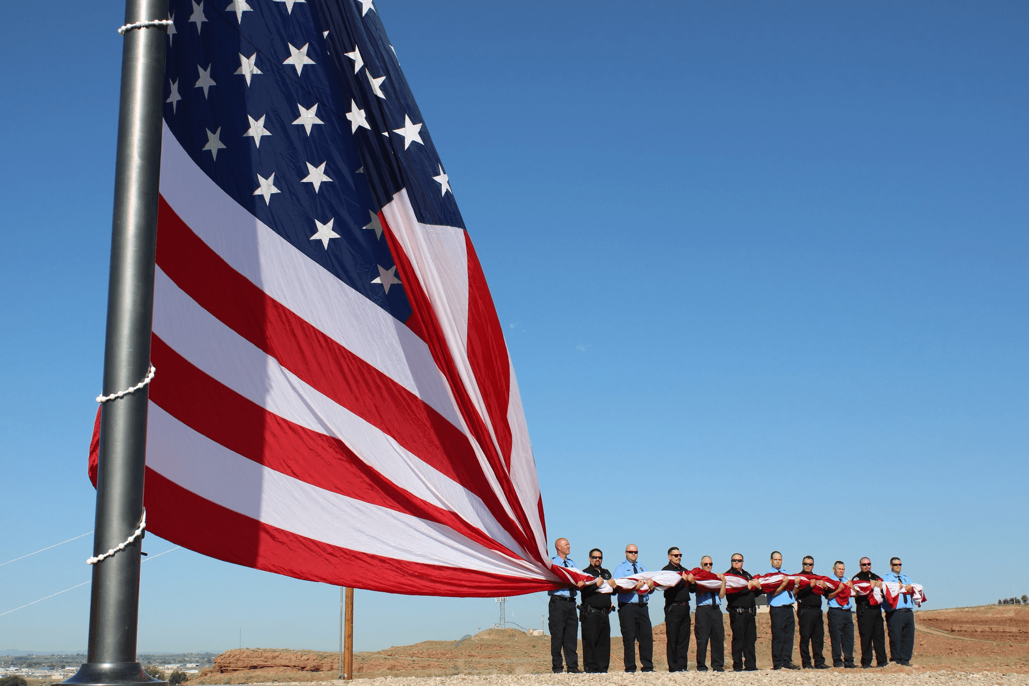 Roosevelt City Raises Beautiful Large Flag Overlooking Memorial Park