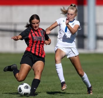 Ute girls soccer team’s late comeback falls short