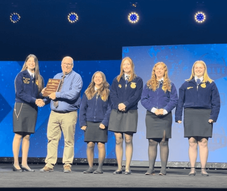 Uintah FFA Shines At National FFA Convention
