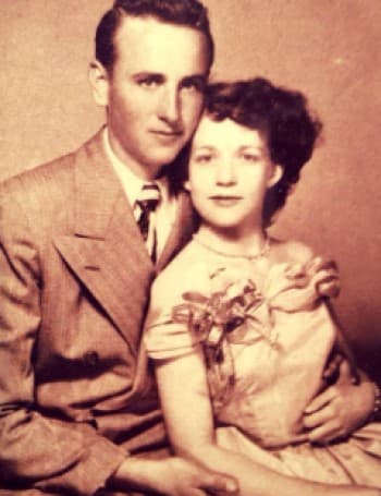 R. Bernece (Mott) Richins
