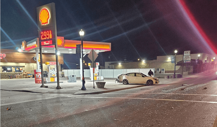 Early Morning Accident at Shell Convenience Store In Duchesne City