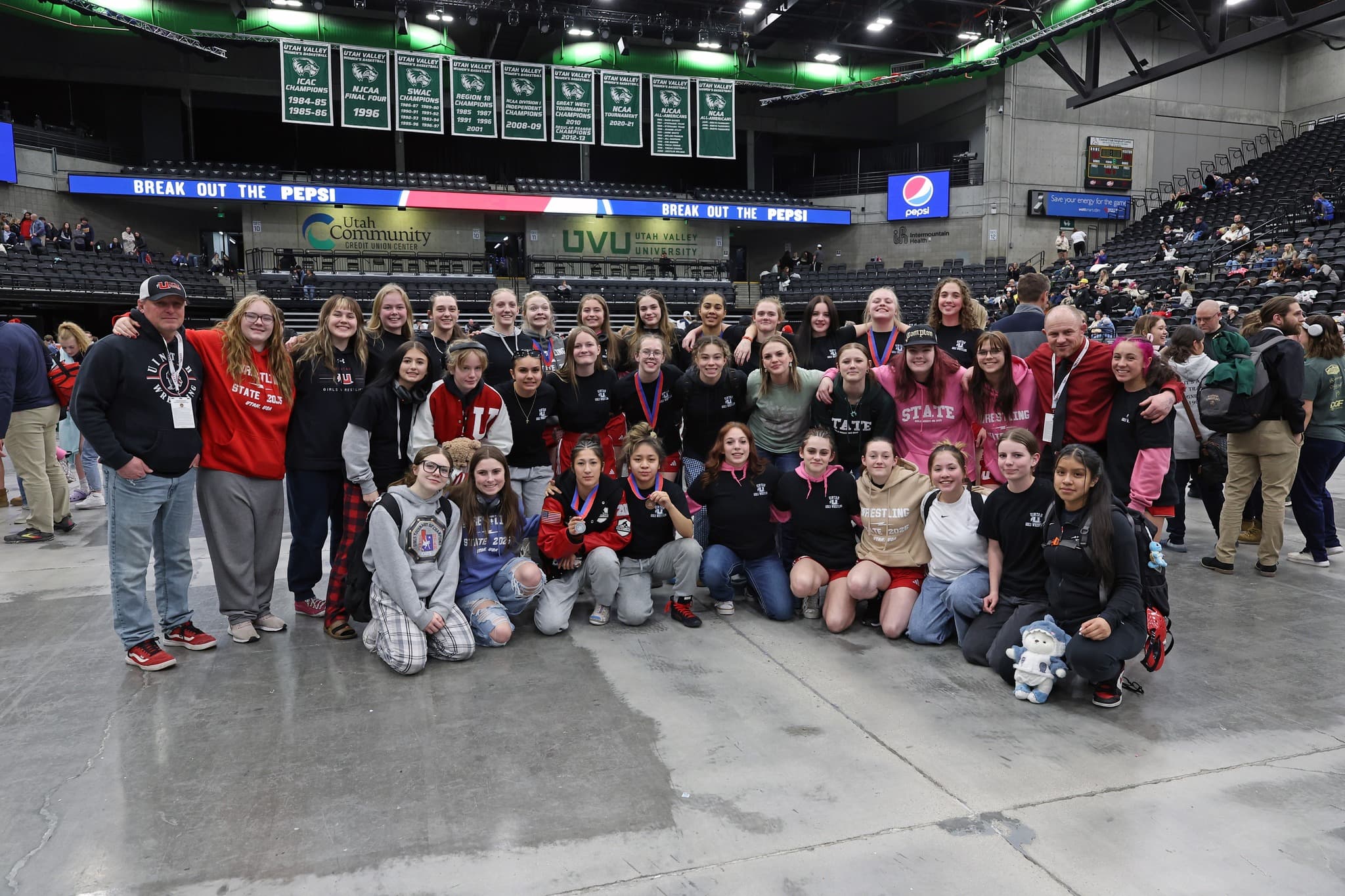 Uintah Girls Wrestling Finishes 3rd In 4A State Tournament