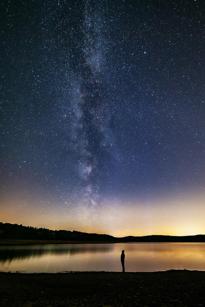 Summer Means Dark Sky Viewing And Glowing Scorpions At Steinaker State Park