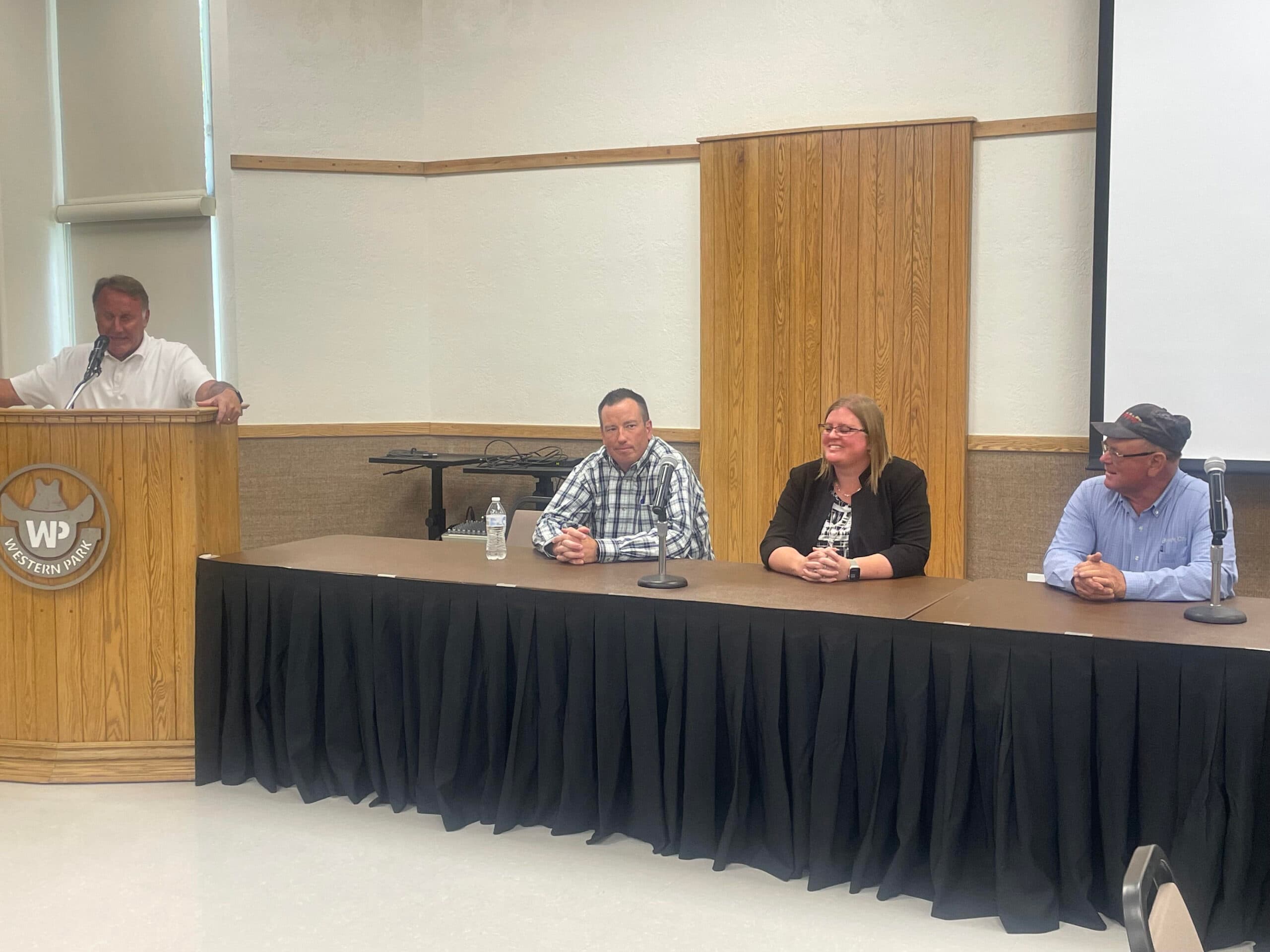 Mayoral Candidates Participate In Question/Answer Session At Vernal Chamber Luncheon