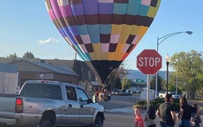 Hot Air Balloons Brighten Vernal Sky Over the Weekend