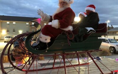 Get Signed Up For ‘Parade of Lights’ For Chance at Big Cash Prizes