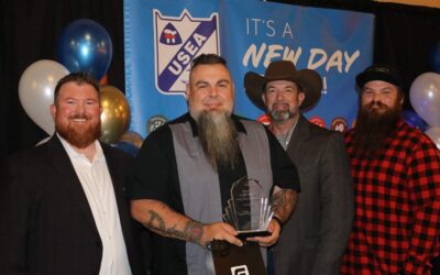 Uintah High Custodian Honored At State Banquet
