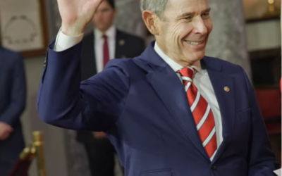 Curtis Sworn In As Senator