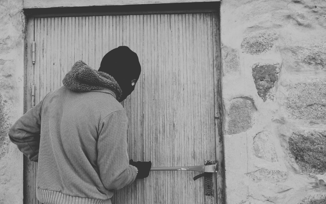 Pair Robs Vernal USDA Office, Steals Truck, Flees To CO, Arrested In WY