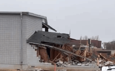 Demolition Underway On Lamplighter Motel