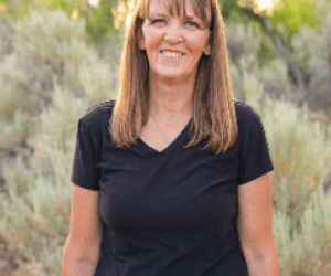 Lynaun Jeanine Mortenson