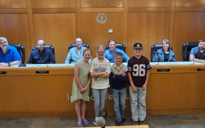 Roosevelt City Mayor And Councilman Teach Local 5th Graders